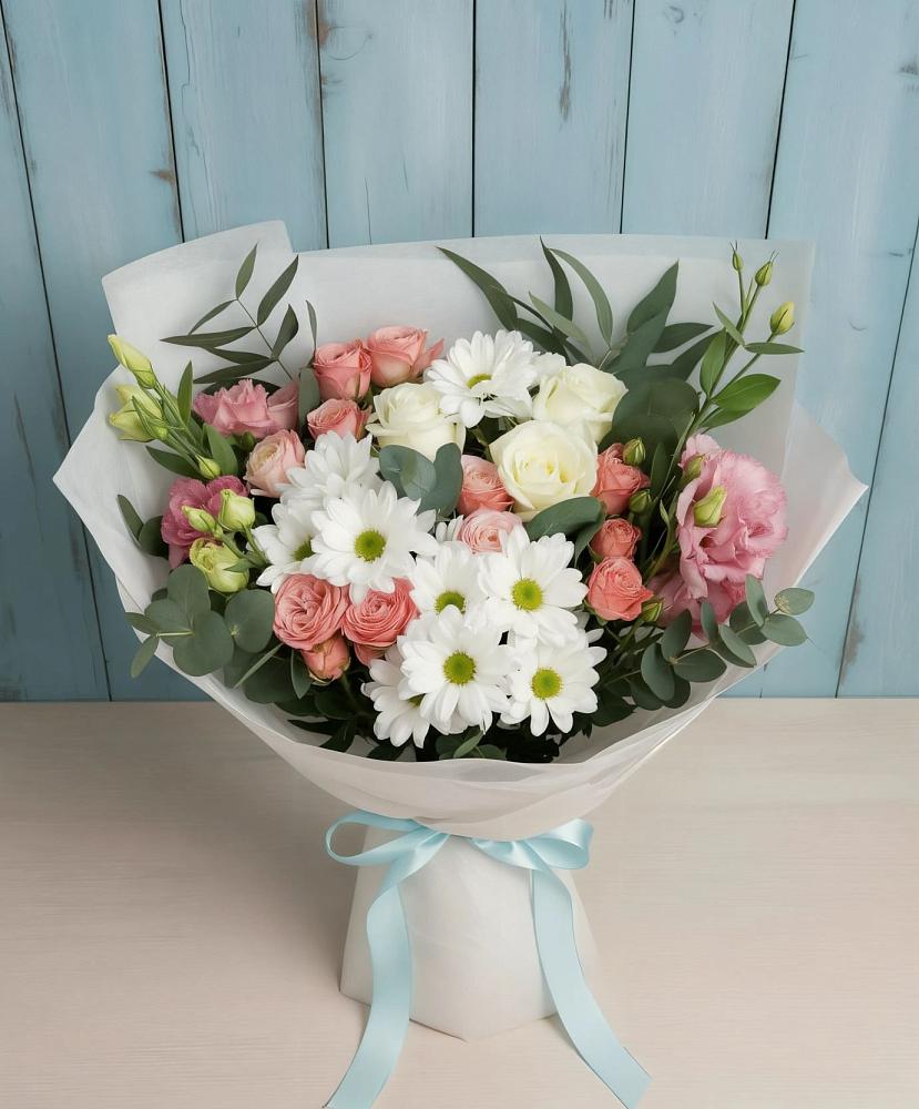 Букет цветов из: Розы, Лизиантусы и Хризантемы в Давыдково