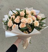 Букет Кремовые розы Латте в Давыдково