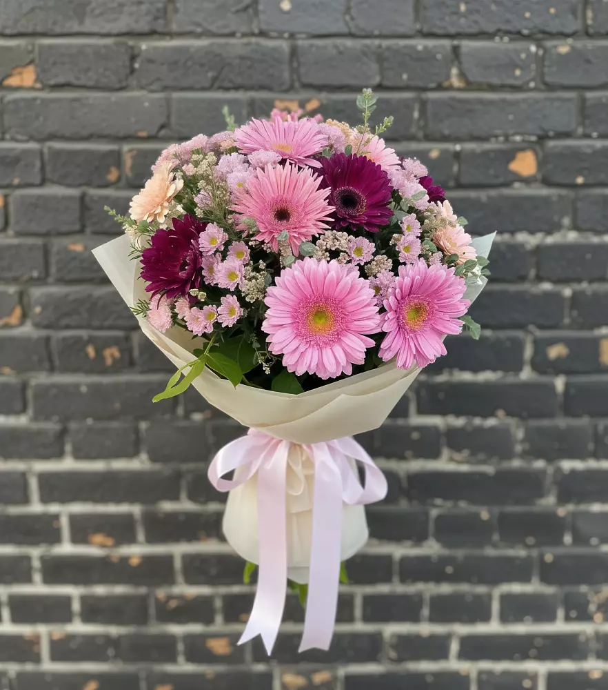 Букет цветов из: Герберы и Хризантемы в Давыдково