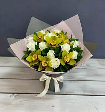 Букет цветов из:  Орхидеи и Розы в Давыдково