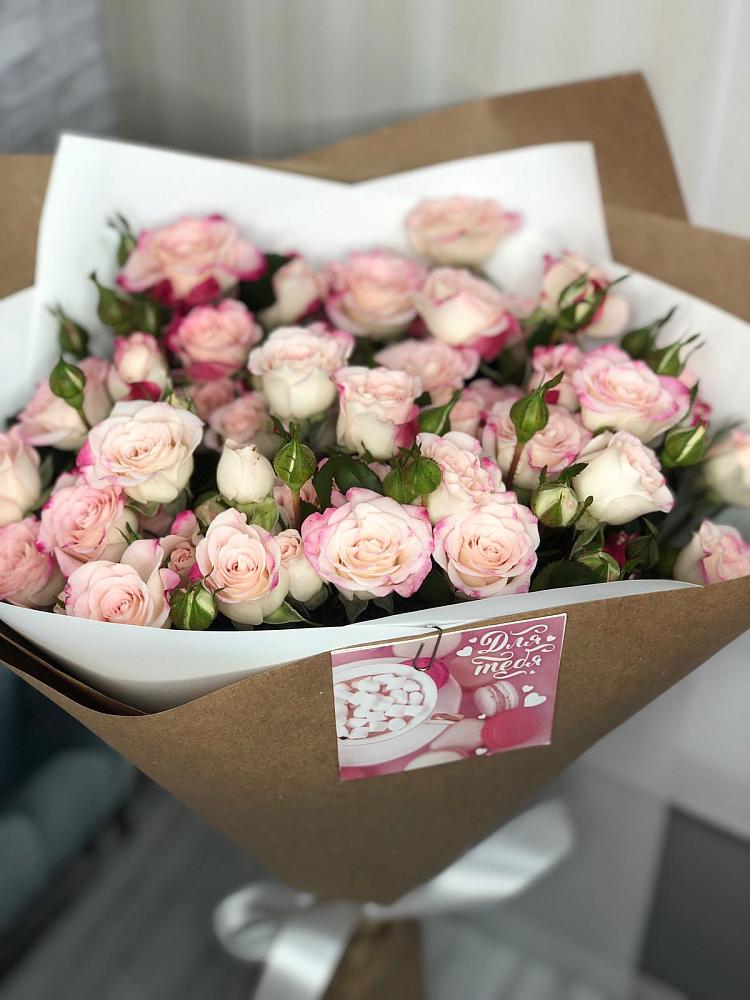 Букет цветов из: Розы в Давыдково