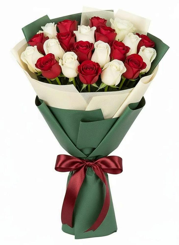 Букет Микс из красных и белых роз в Давыдково