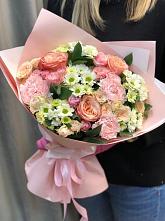 Букет нежные объятья в Давыдково Букет цветов из: Гвоздики, Розы и Хризантемы в Давыдково