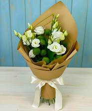 Букет цветов из:  Хризантемы и Лизиантусы в Давыдково