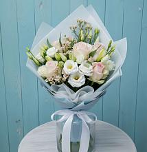 Букет цветов из:  Розы и Лизиантусы в Давыдково