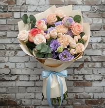 Букет цветов из:  Розы, Лизиантусы и Гвоздики #REPLACE_PRED# Давыдково