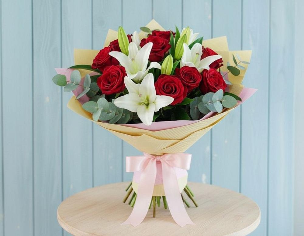 Букет цветов из: Лилии и Розы в Давыдково